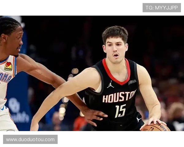 谢泼德谈中距离投篮提升进攻选择信心增强内线突破能力